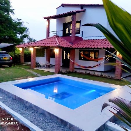 Casa Campo Emaus Caucasia Dış mekan fotoğraf
