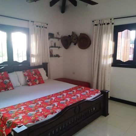 Casa Campo Emaus Caucasia Dış mekan fotoğraf